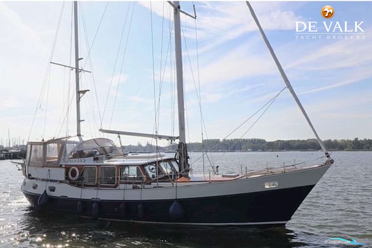 Bloemsma Kotter 10.50 Motorboten 1980, met Volvo Penta motor, The Netherlands