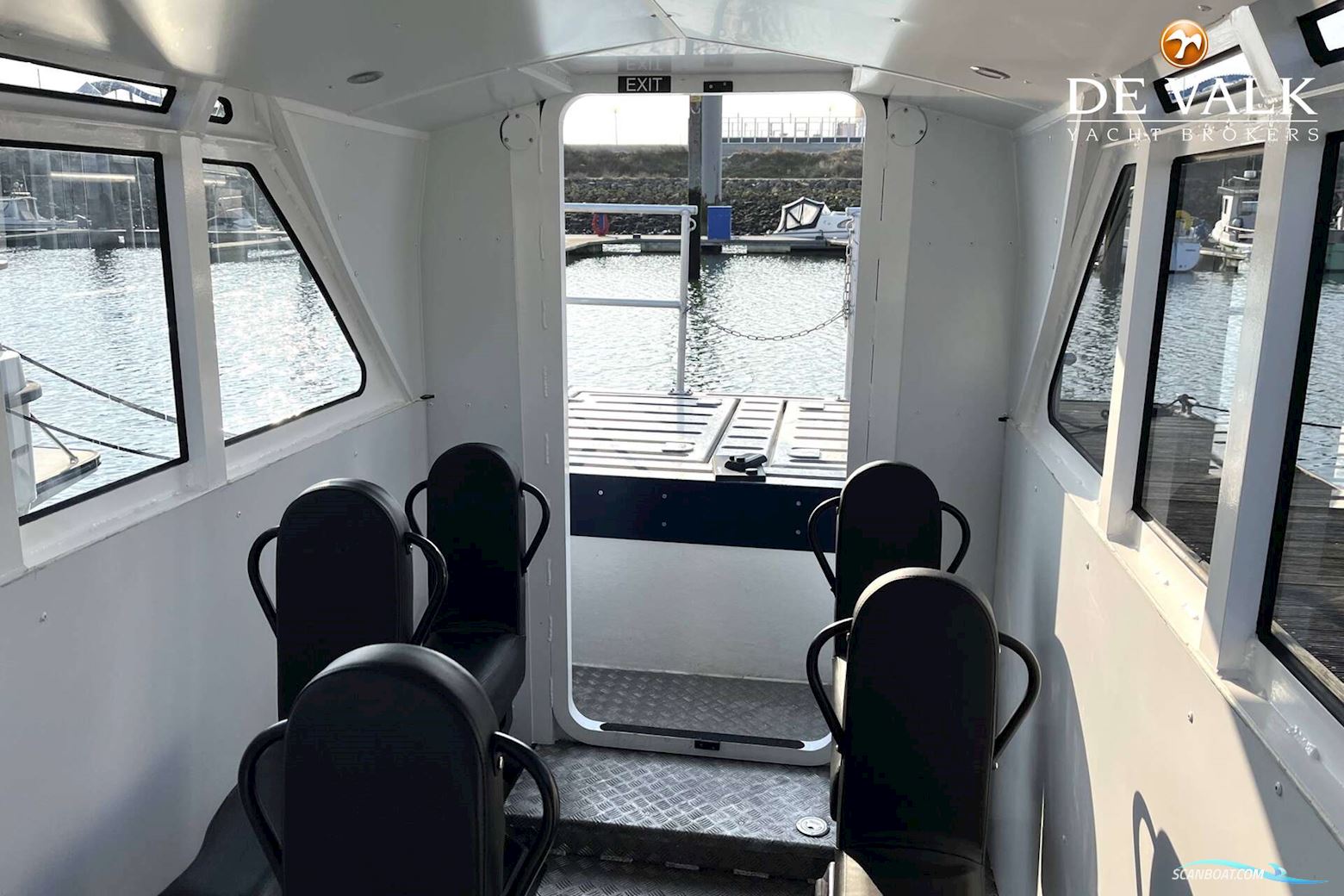 Blue Spirit 10.00 Cabin