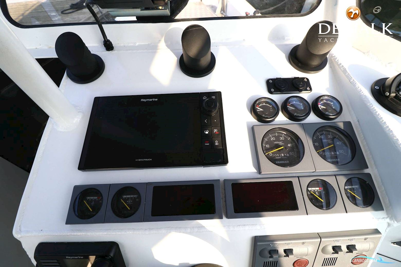 Blue Spirit 10.00 Cabin