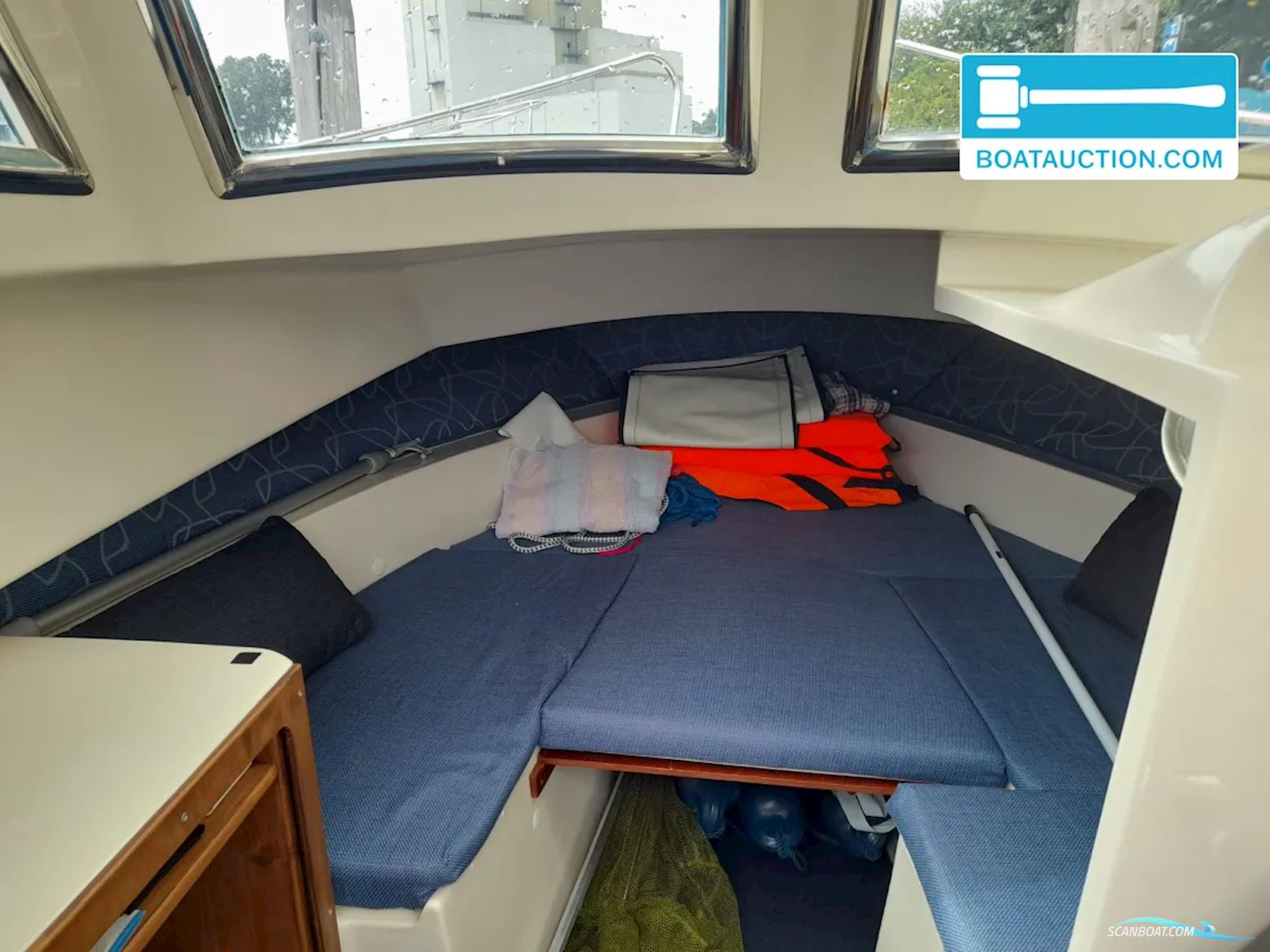 Bluestar Retro Cabin 22