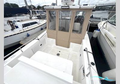 Boat Mouldings BM25 Motorboten 2016, met Cummins Mercruiser motor, United Kingdom
