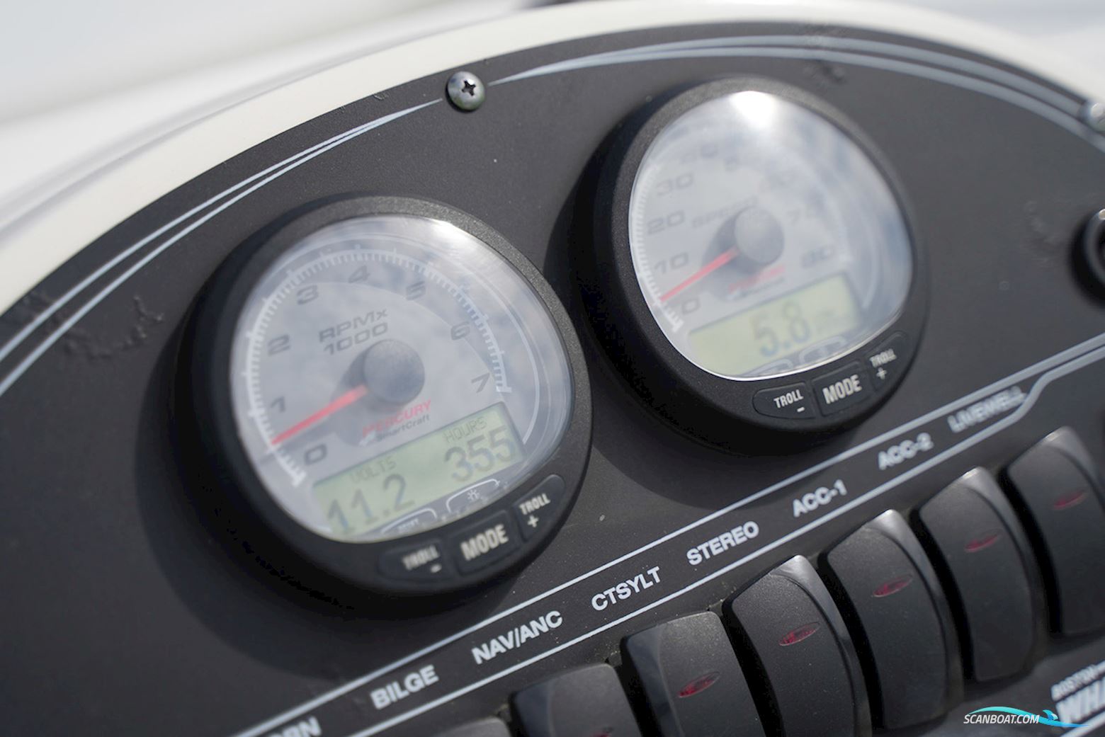 Boston Whaler 180 Dauntless