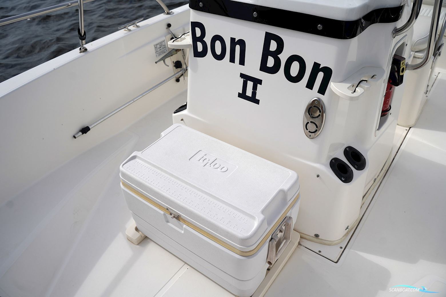 Boston Whaler 180 Dauntless