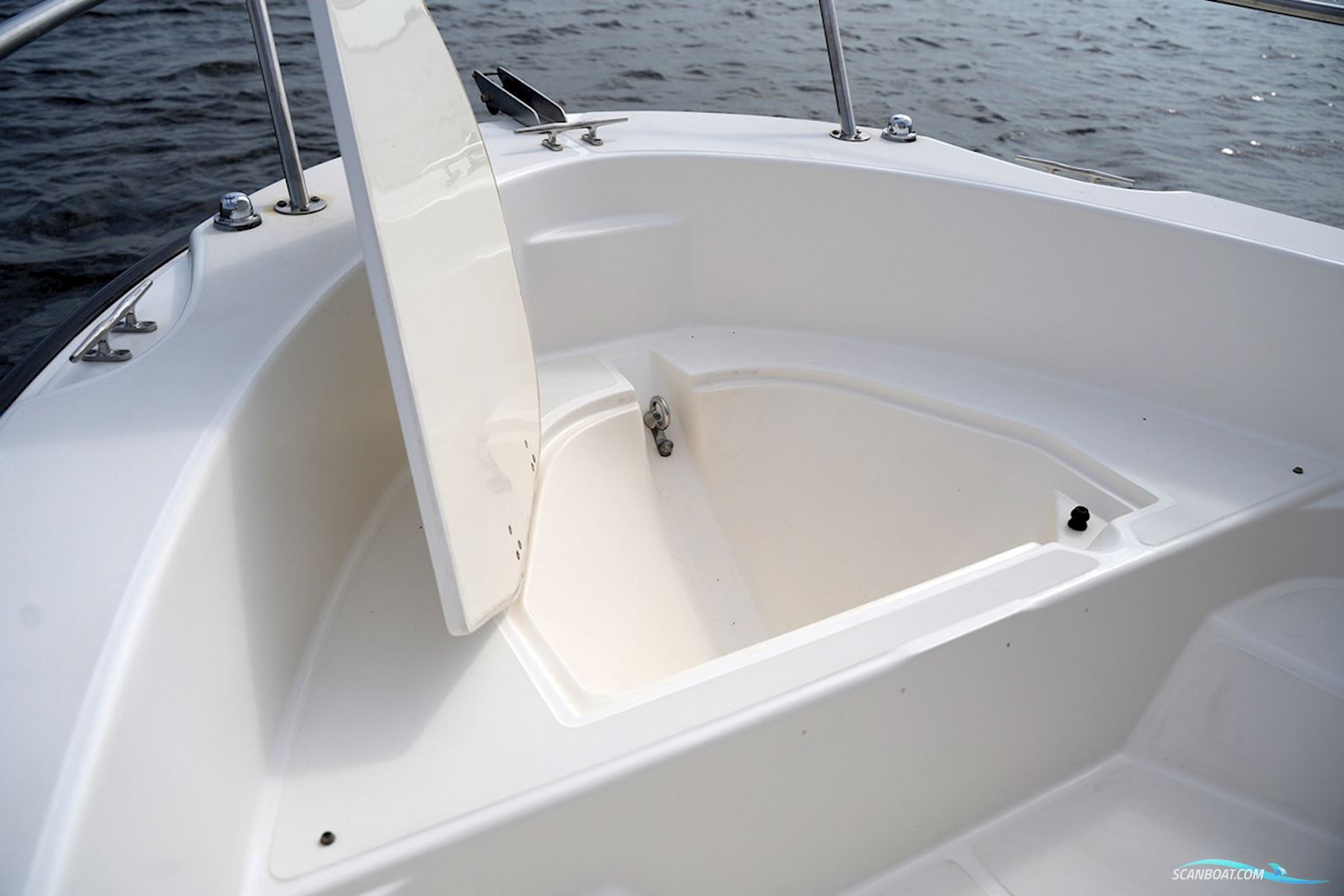 Boston Whaler 180 Dauntless