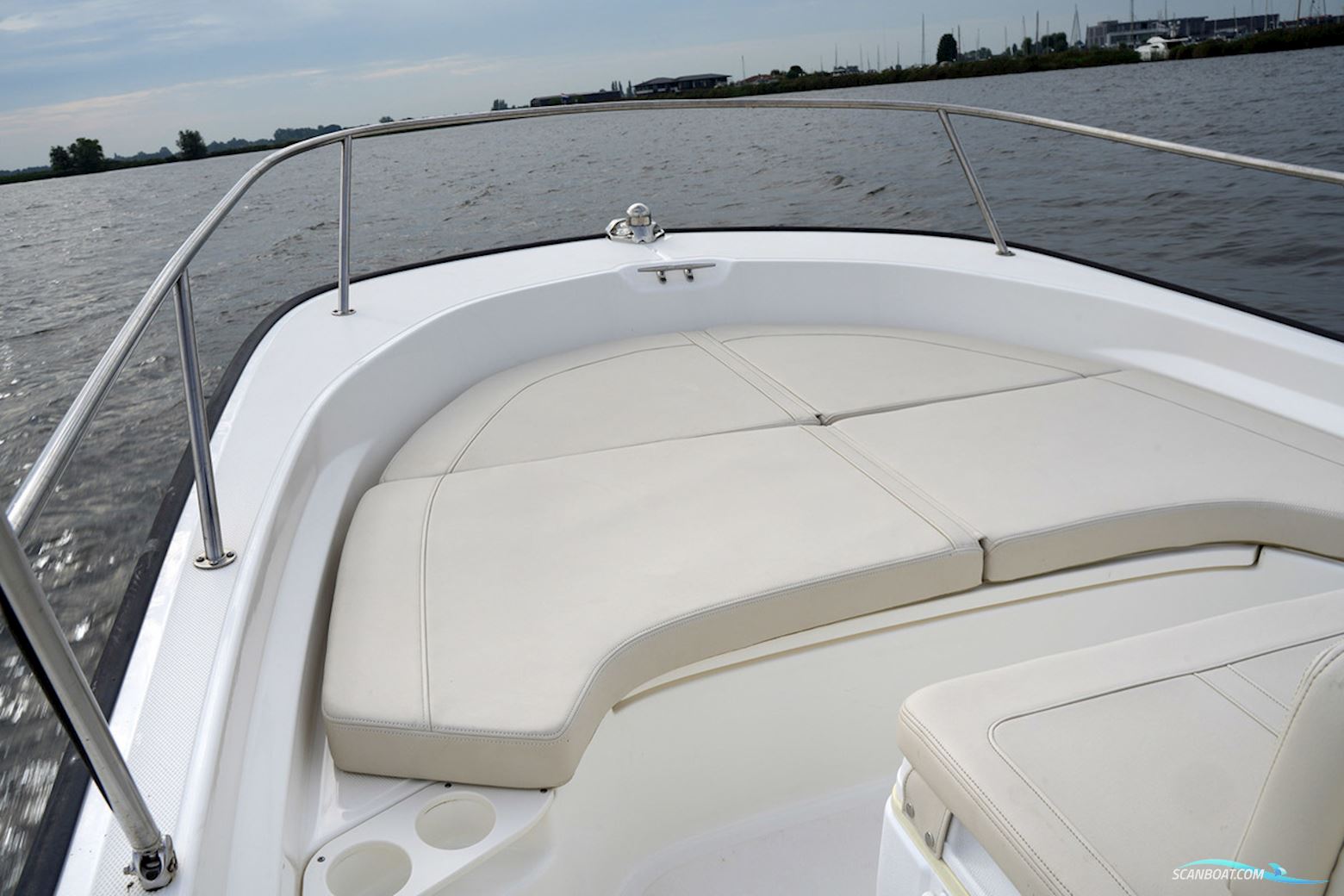 Boston Whaler 190 Montauk