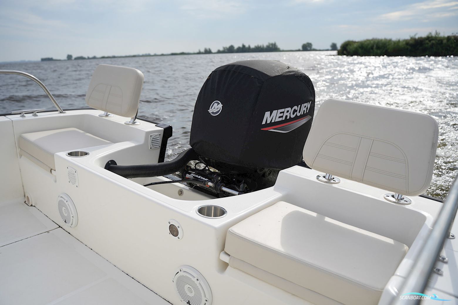 Boston Whaler 190 Montauk