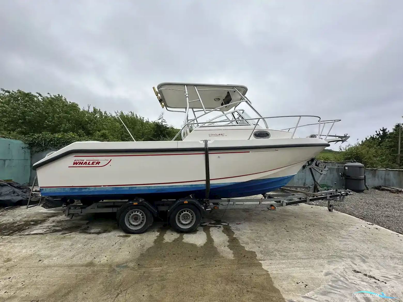 Boston Whaler 23 Conquest