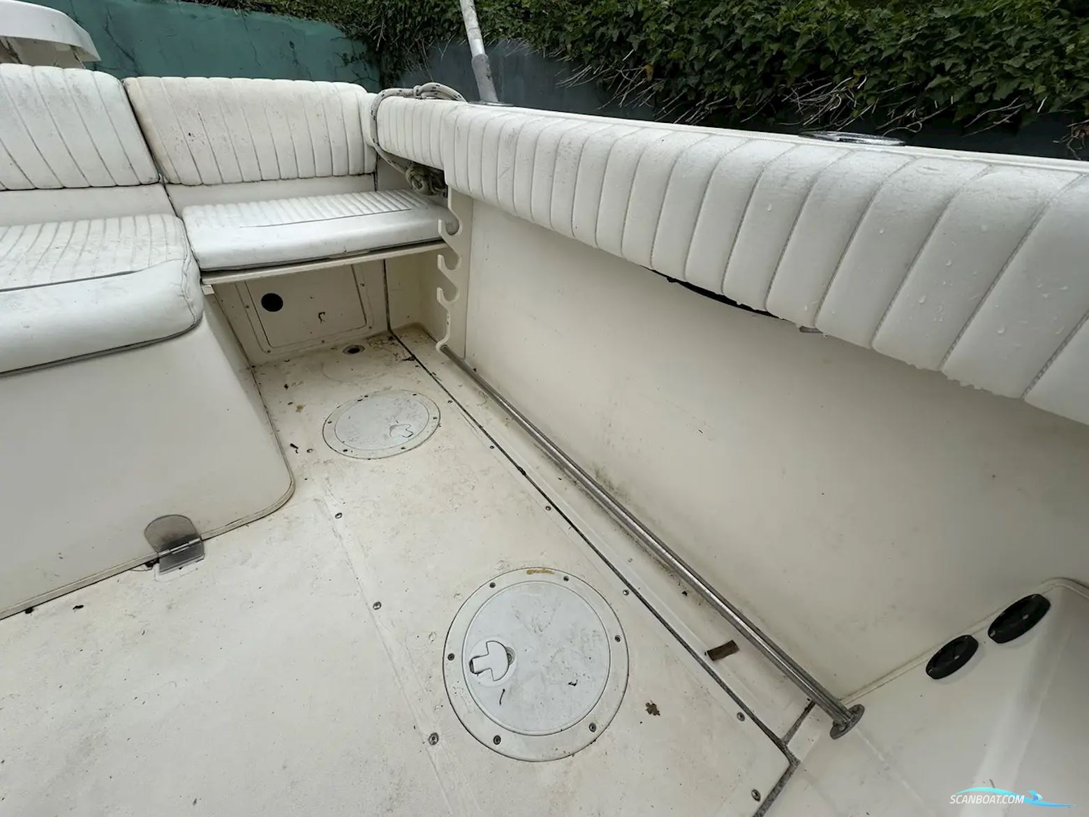 Boston Whaler 23 Conquest