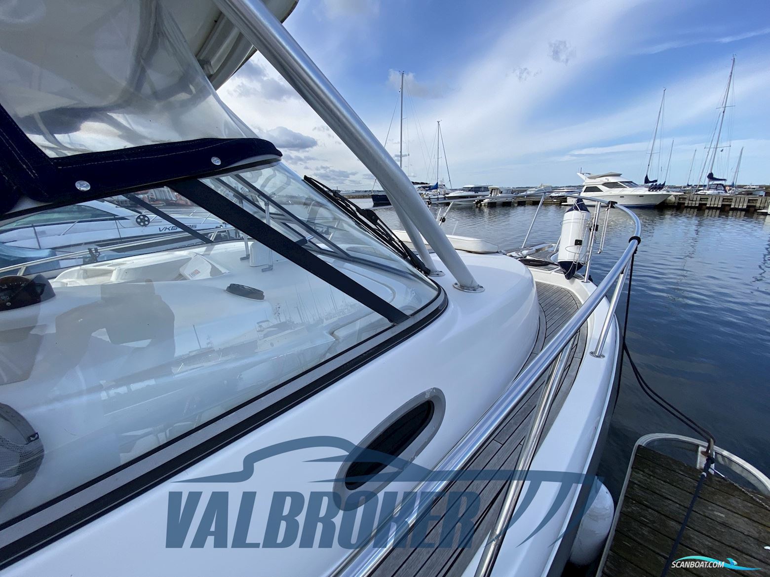 Boston Whaler 285 CONQUEST