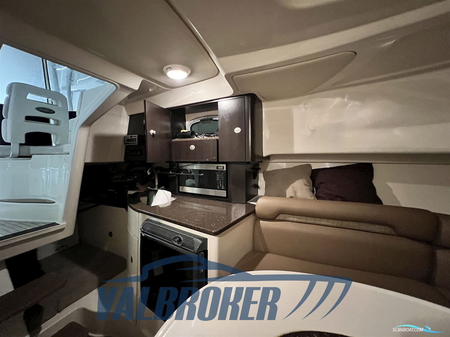 Boston Whaler 285 CONQUEST