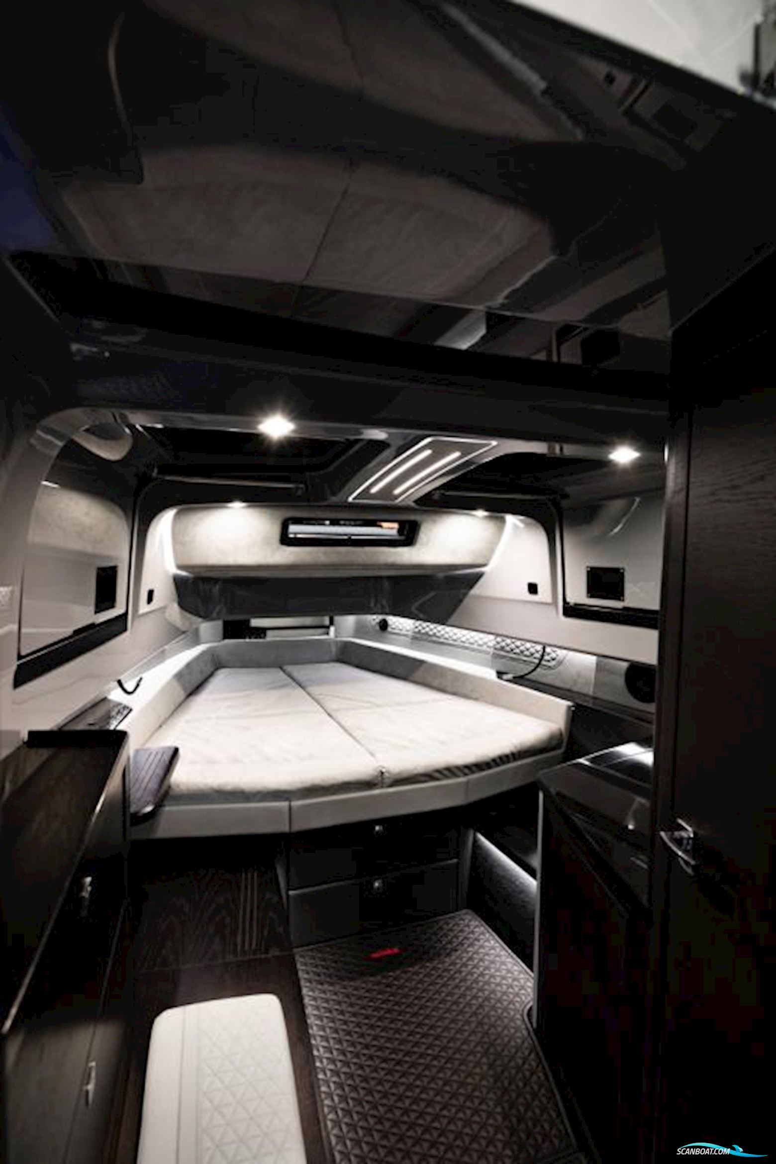 Brabus Shadow 1200 Cross Cabin