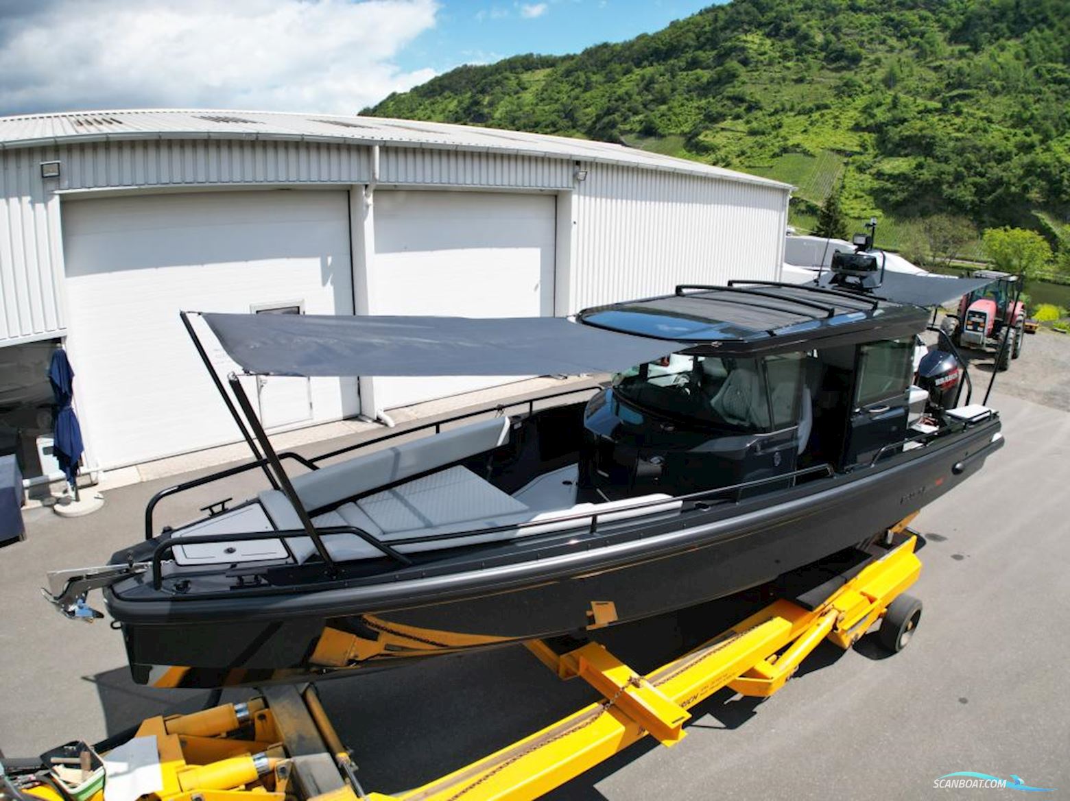 Brabus Shadow 500 Cabin