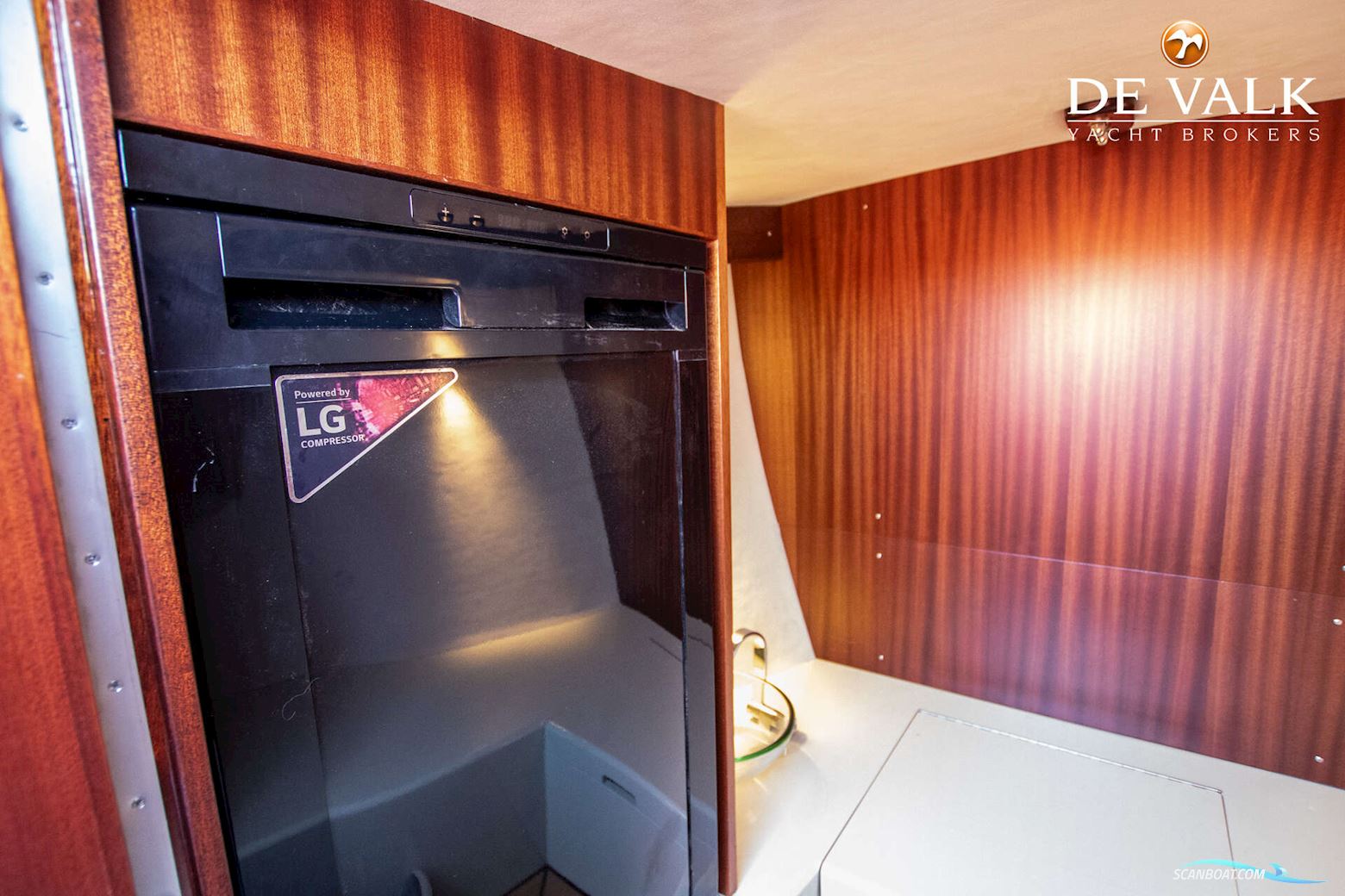 BRANDARIS Barkas 900 Hybrid - 5Kw