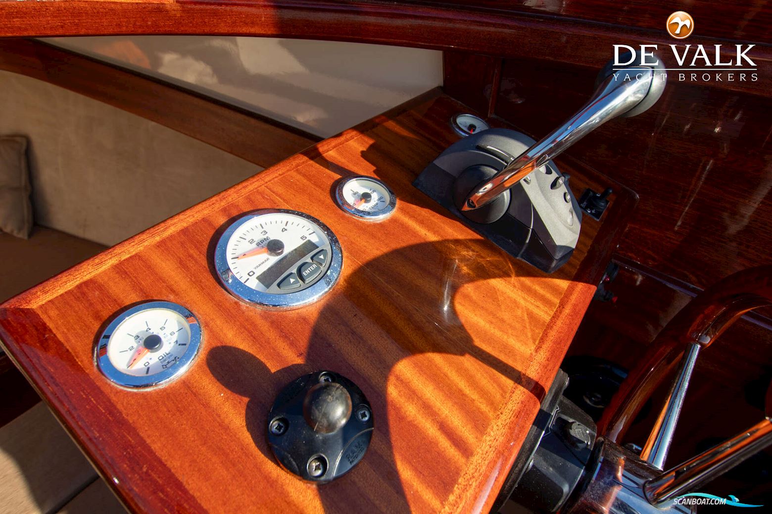 BRANDARIS Barkas 900 Suite