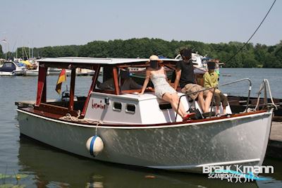 Bremer Werftbau Modell Motorboten 1980, met Mercedes motor, Duitsland