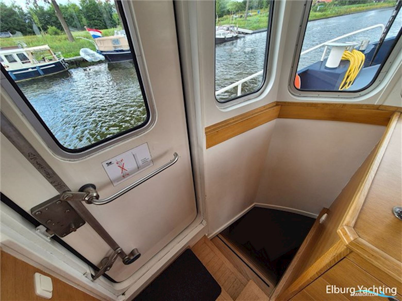 Bronsveen Spitsgatkotter 14.98