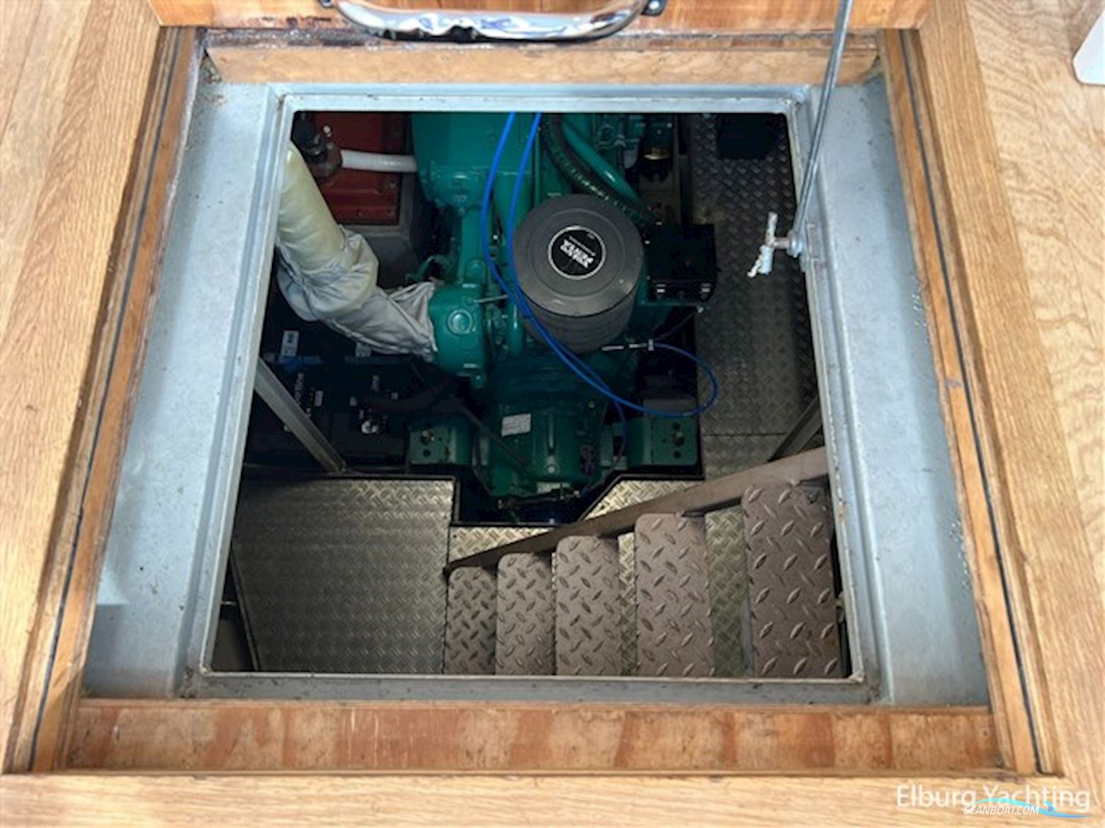 Bronsveen Spitsgatkotter 14.98