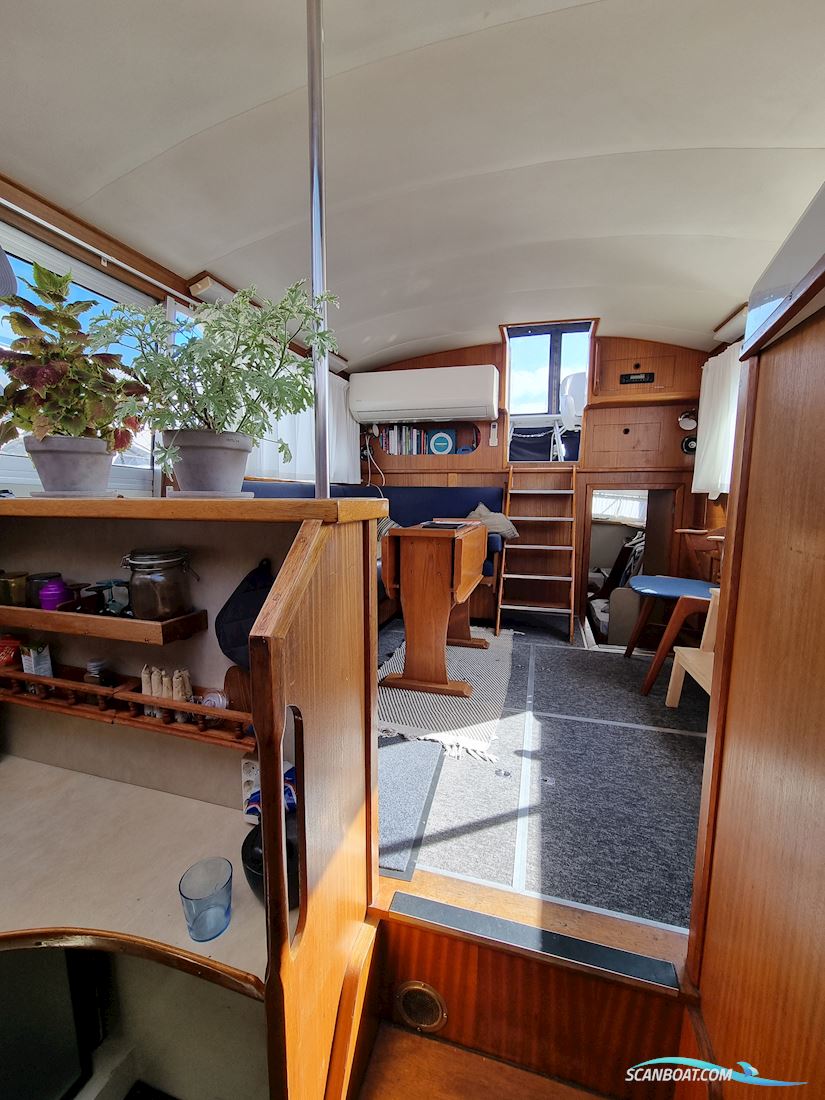 Broom 35 European
