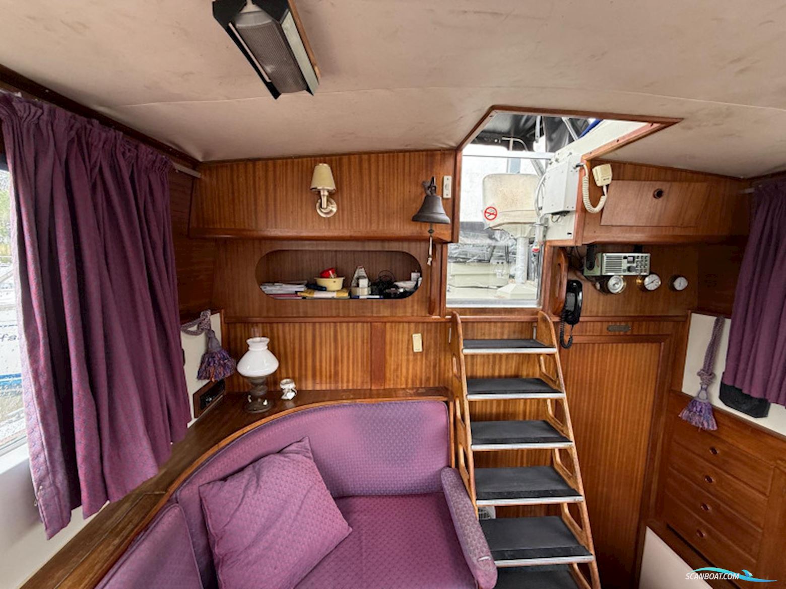 Broom 35