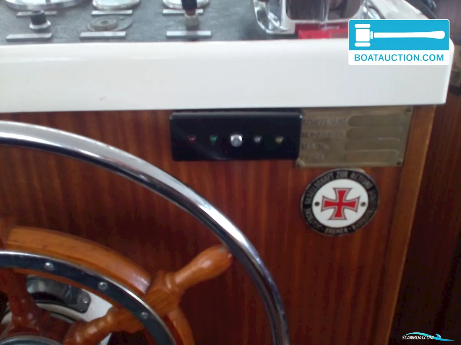 Broom 39 Continental