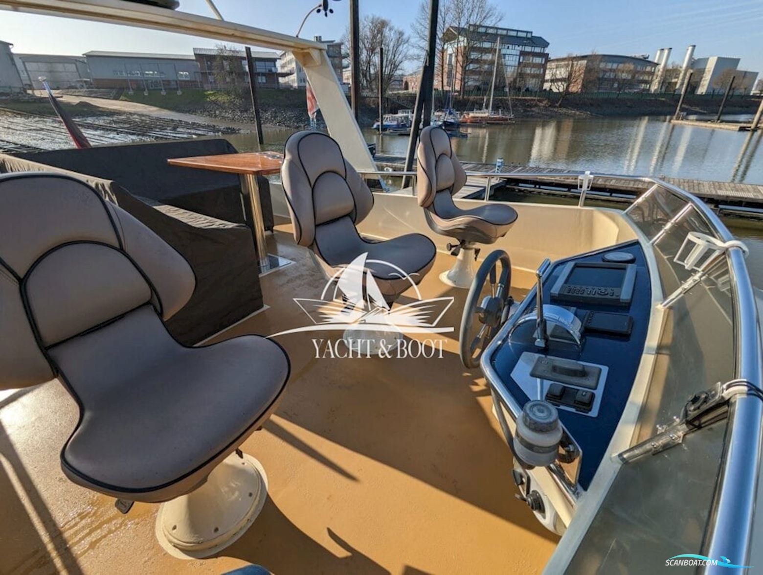 Bruce Roberts Europe 1200