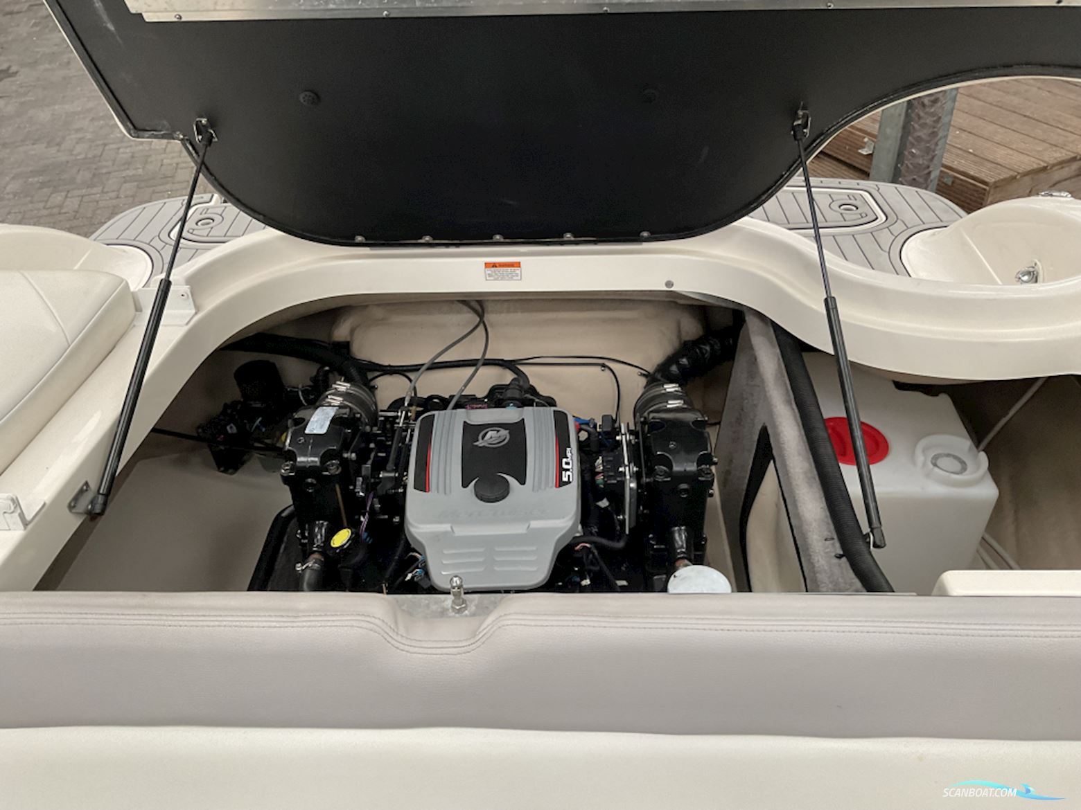 Bryant 246 Bowrider