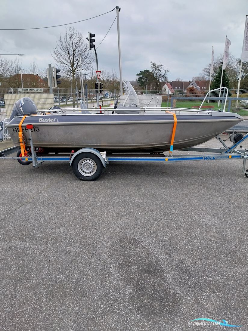 Buster Motorboten 2010, met Yamaha F30Aetl motor, Duitsland