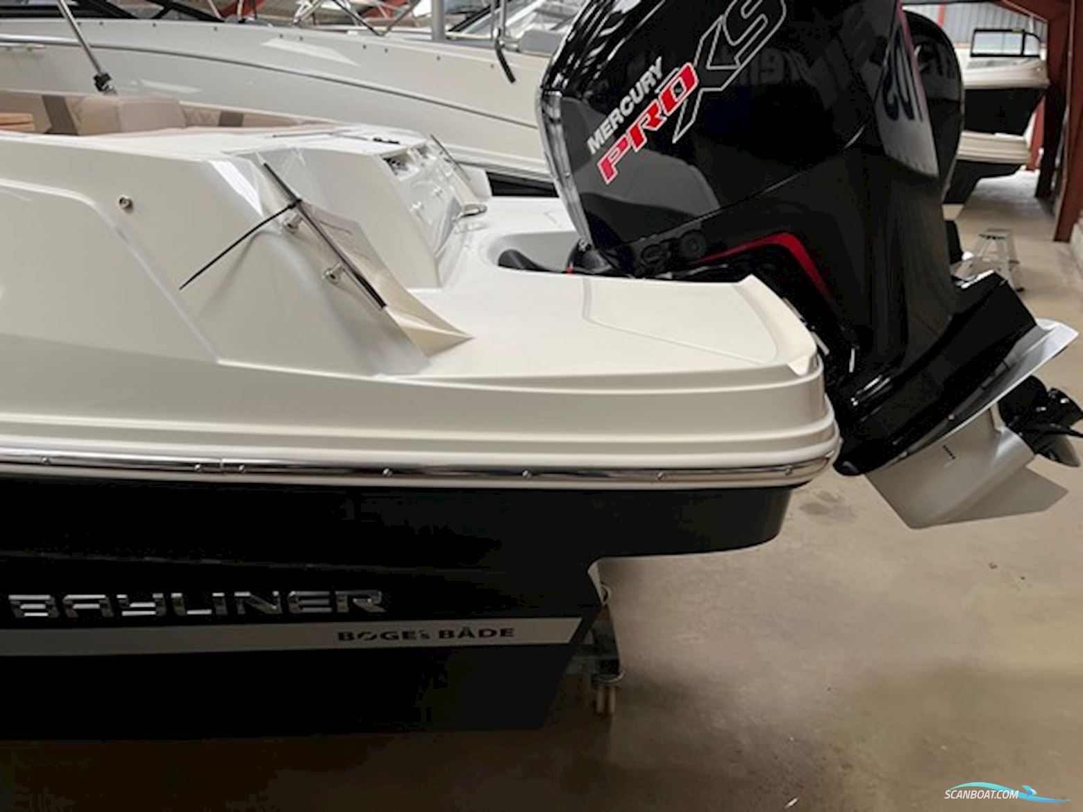 Byliner VR4 Bowrider Med F115 Proxs Mercury-Efi 4 Takt