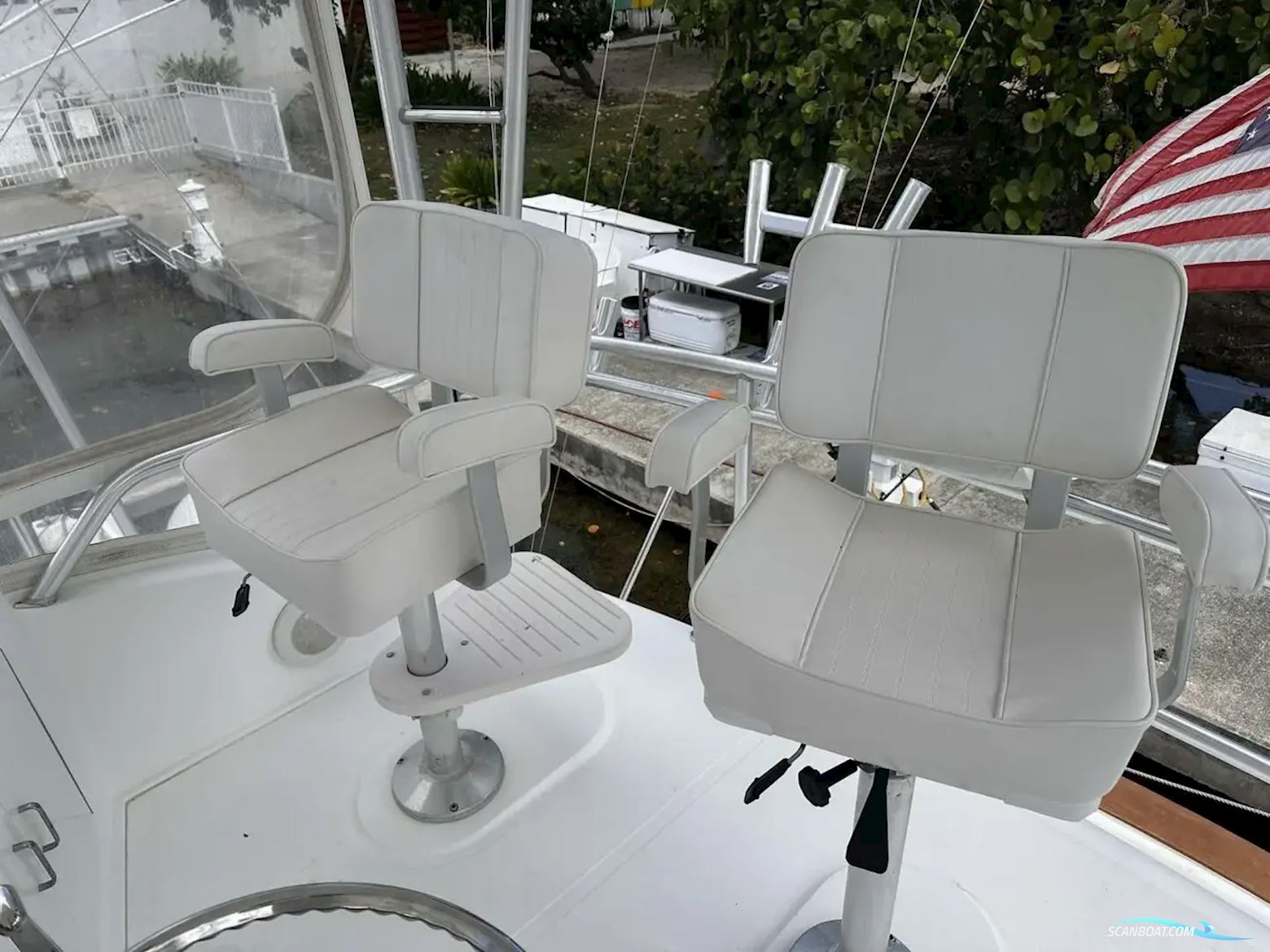 CABO Flybridge Sportfisherman