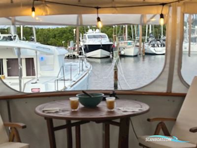 Californian 48 Sundeck Motorboten 1990, met Caterpillar motor, Virgin Islands