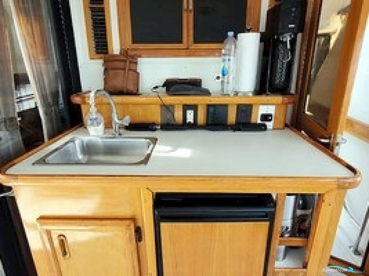 Californian 48 Sundeck