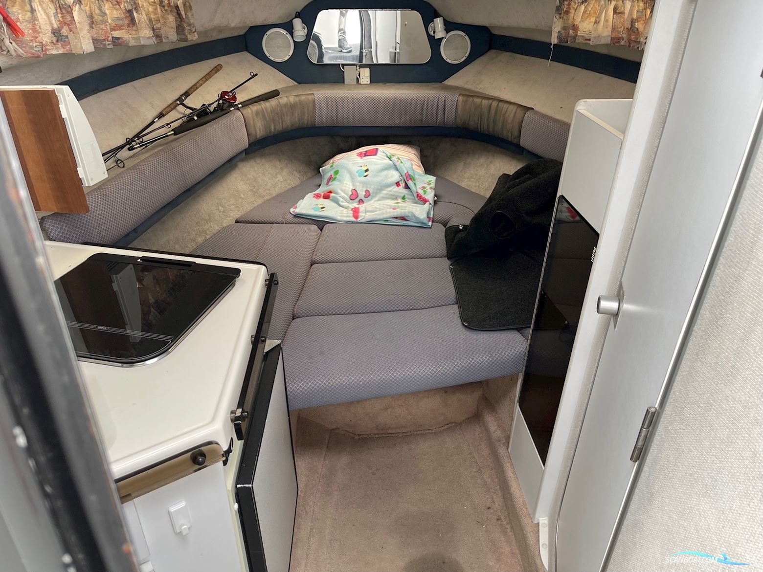 Campion 245 Victoria