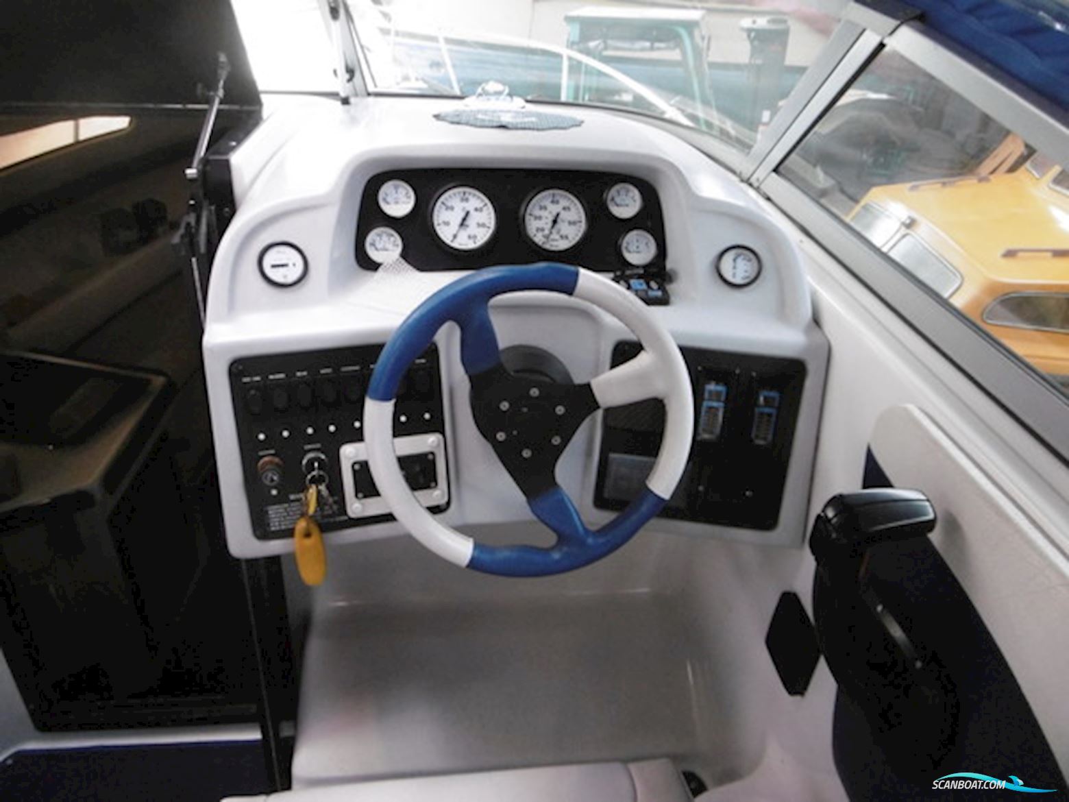 Campion 245 Victoria