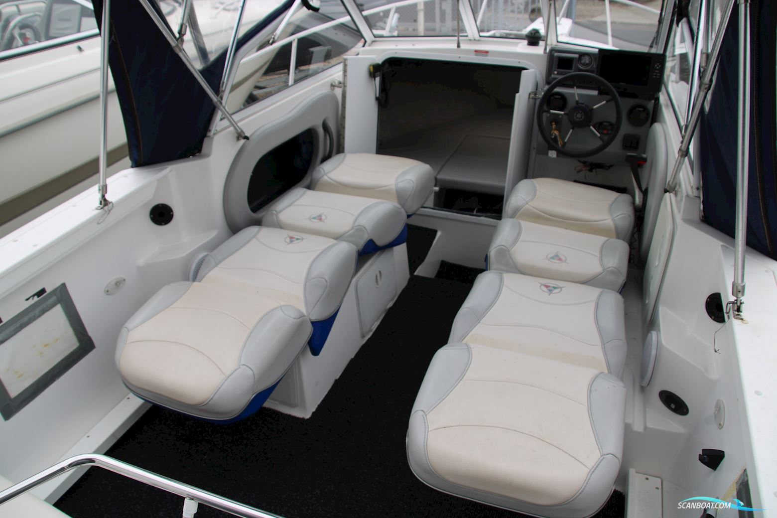 Campion 542 Explorer
