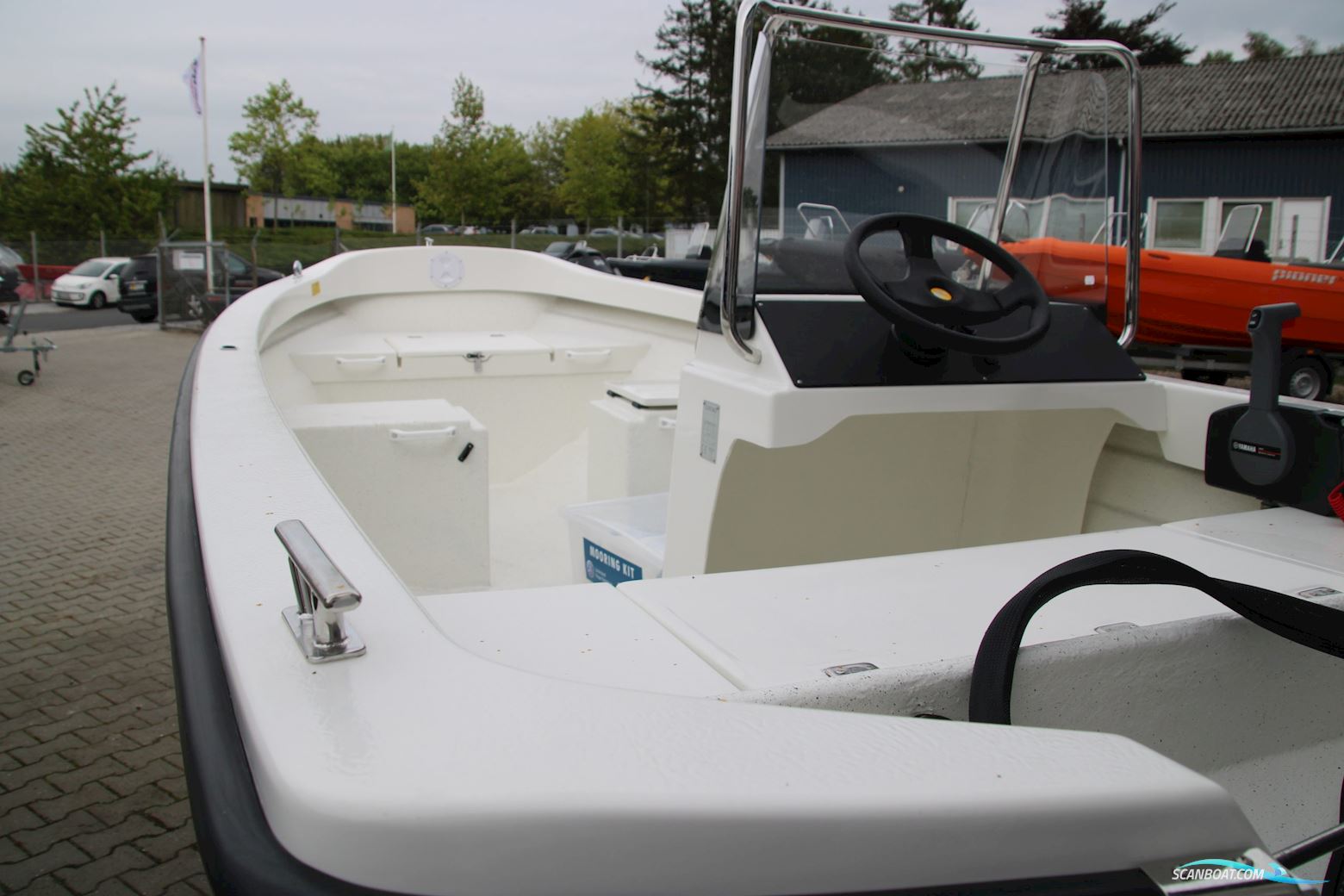 Campion 682 i SC Explorer