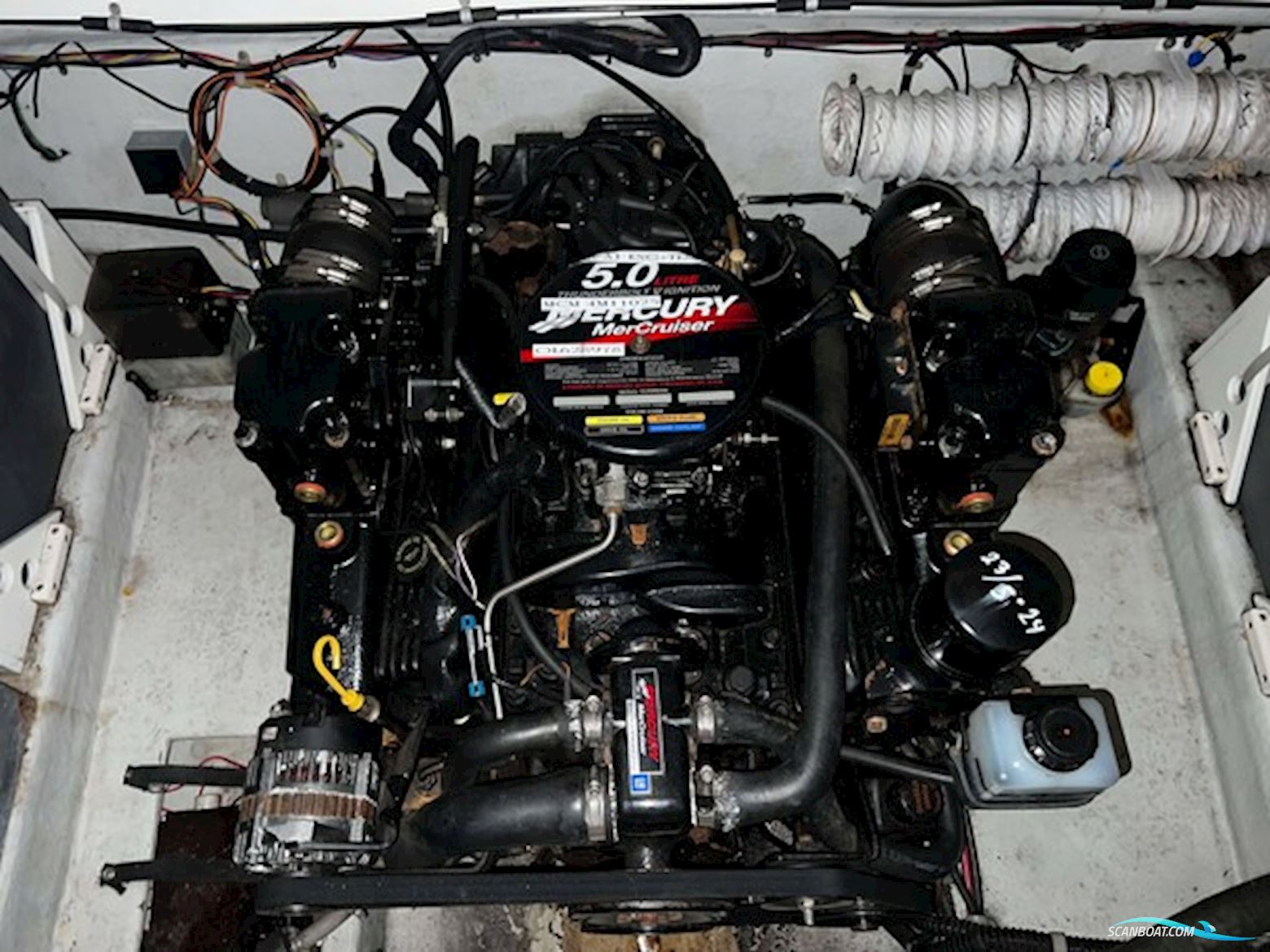 Campion 805 LX Allante - MerCruiser