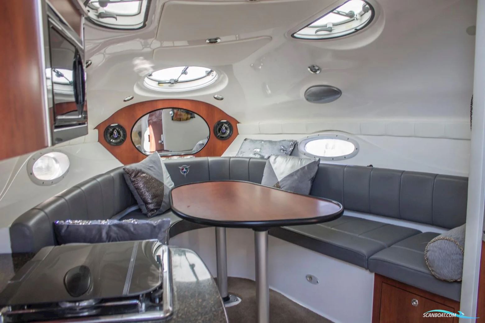 Campion Allante 825 Mid Cabin