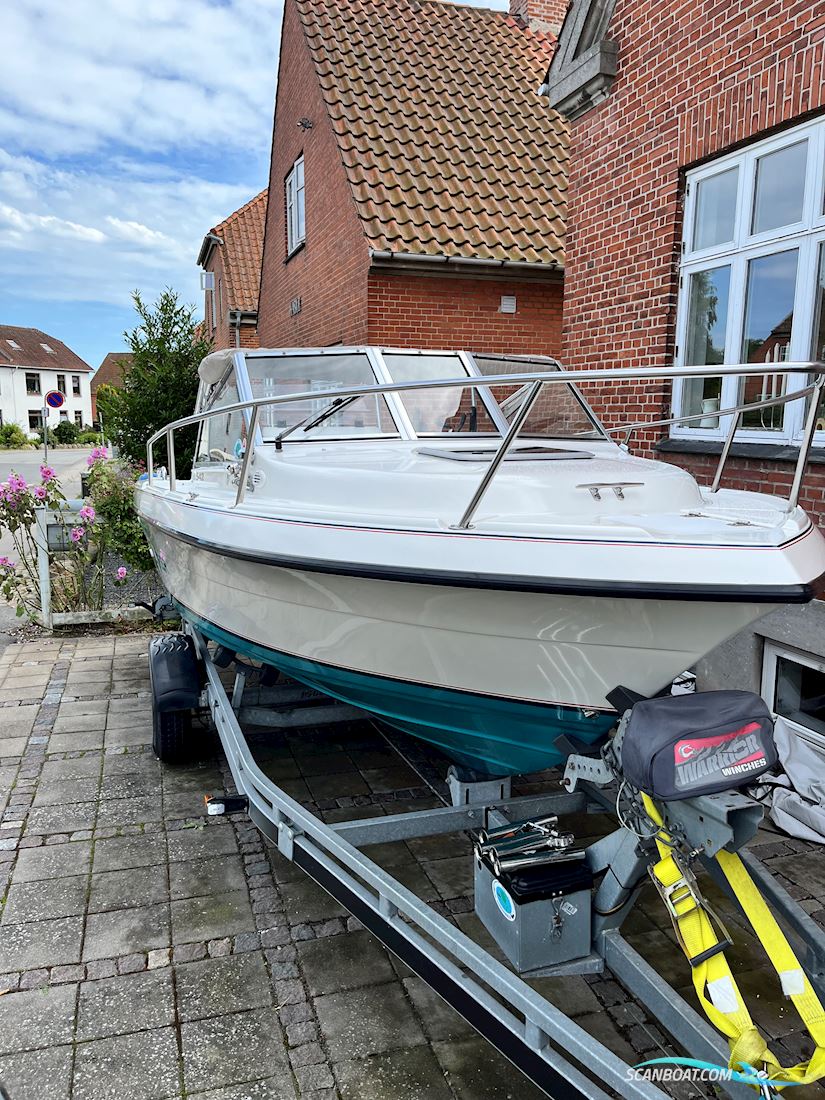 Campion Explorer 542