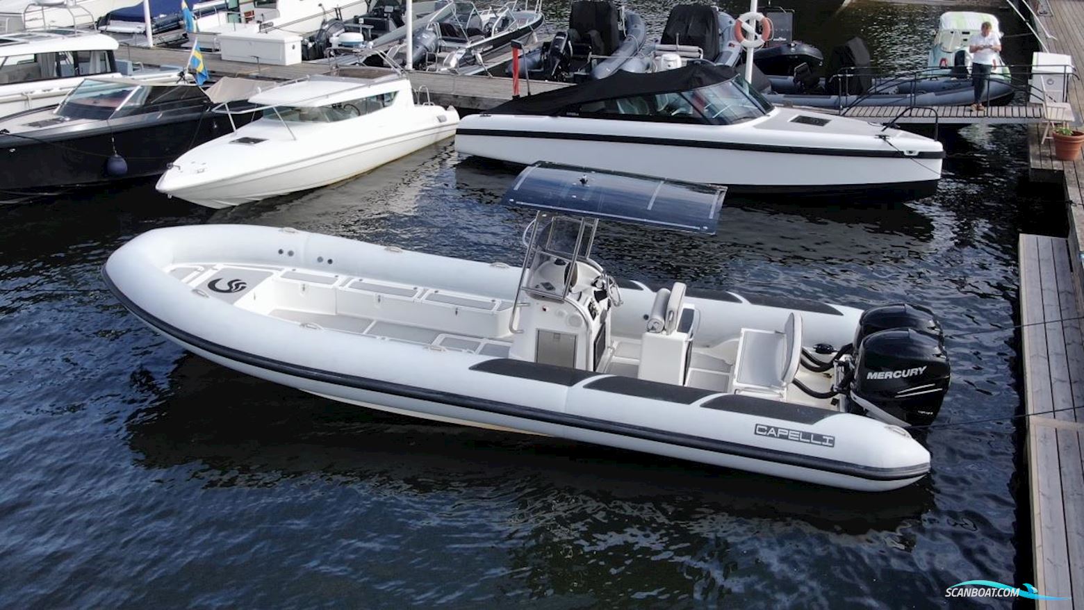 Capelli Tempest 900 Sun Motorboten 2006, met Mercury motor, Sweden
