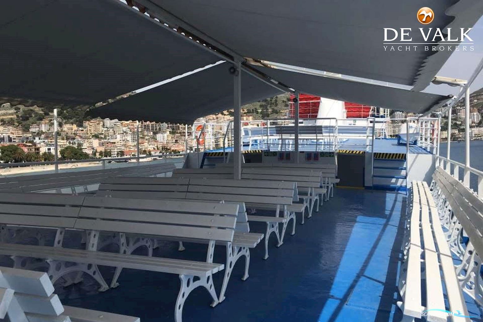 Car/Passengers Ferry 40