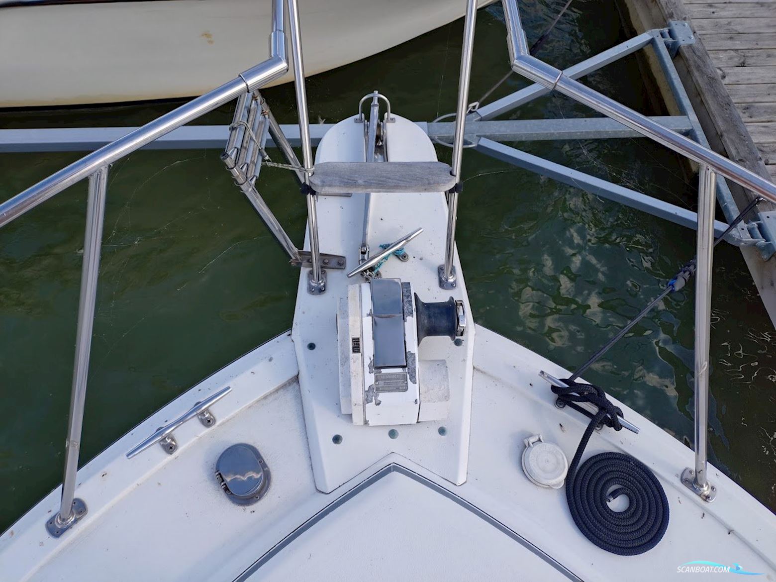 Carver 32