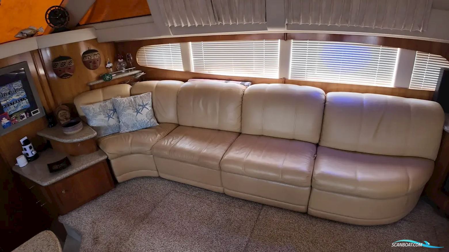 Carver 396 Motor Yacht