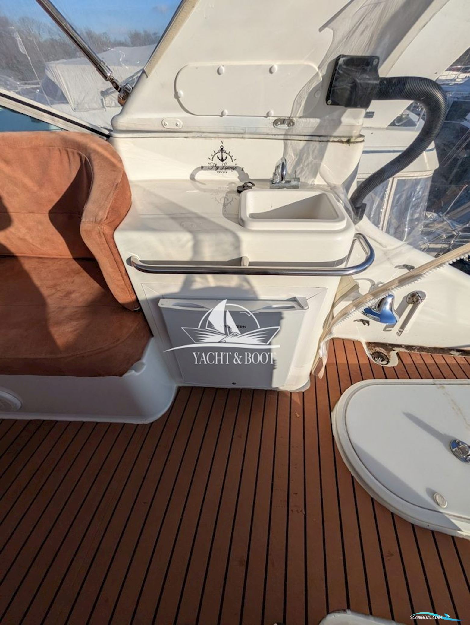 Carver 450 Voyager Pilothouse