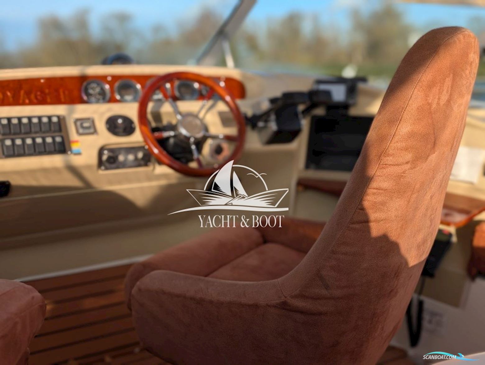 Carver 450 Voyager Pilothouse