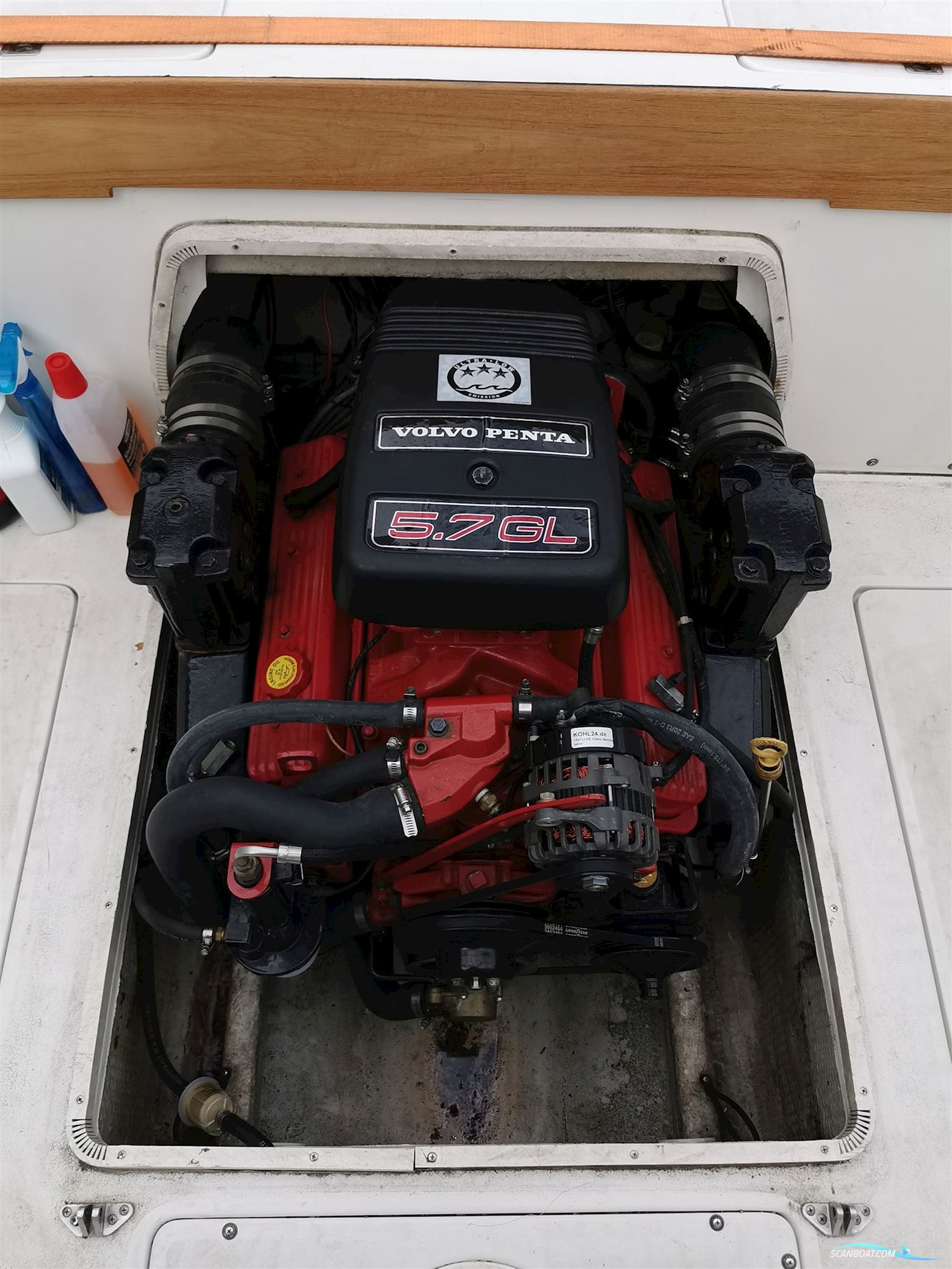 Celebrity Boats Celebrity 2300 Fish Hawk