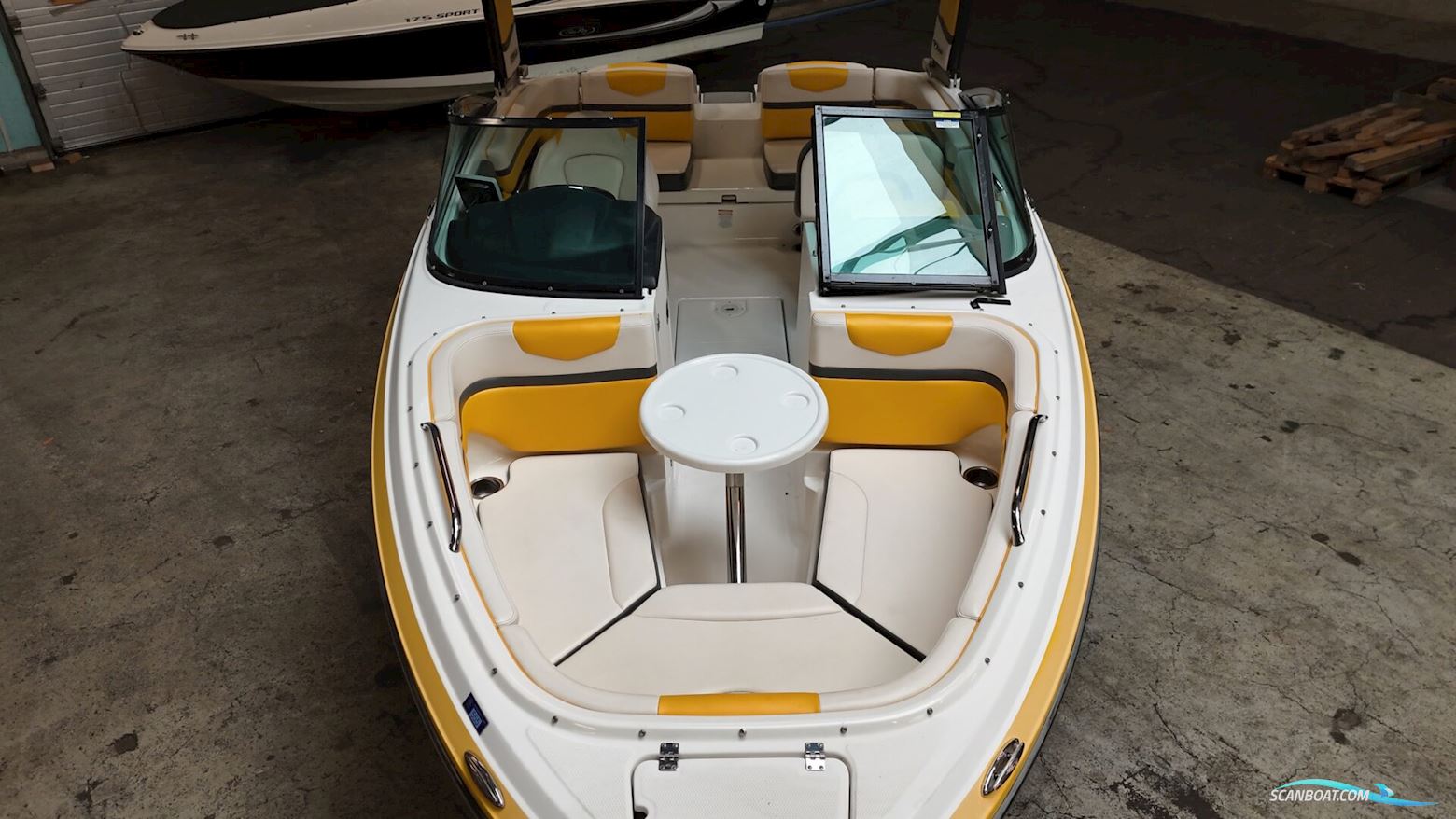 Chaparral 203 Vortex VRX