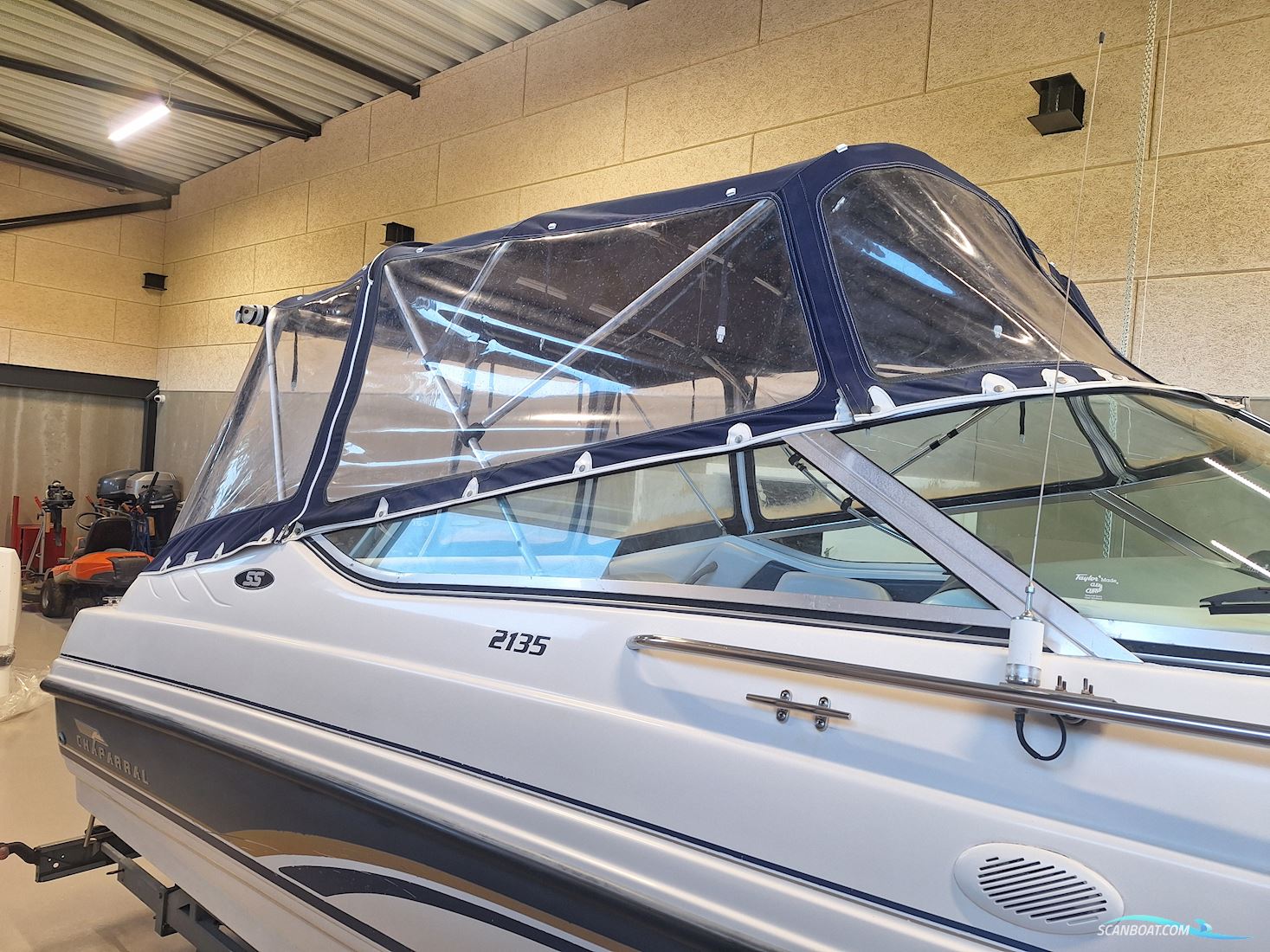 Chaparral 2135 SS
