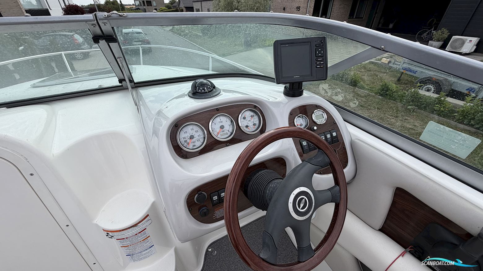 Chaparral 215 SSI