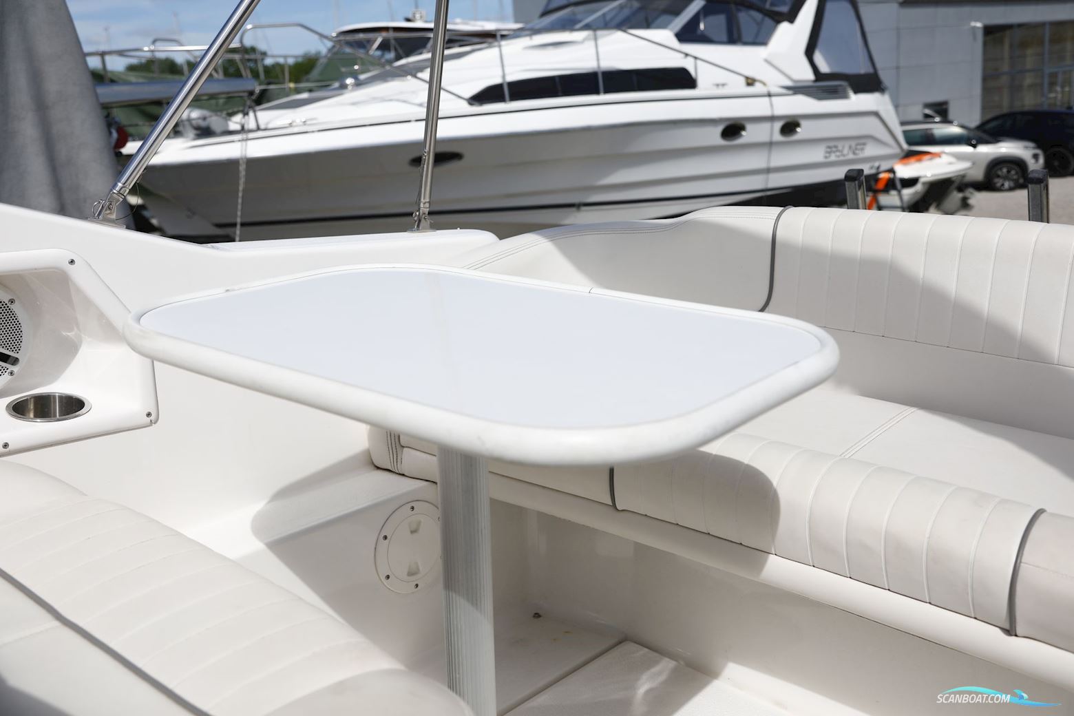 Chaparral 240 Signature 2006