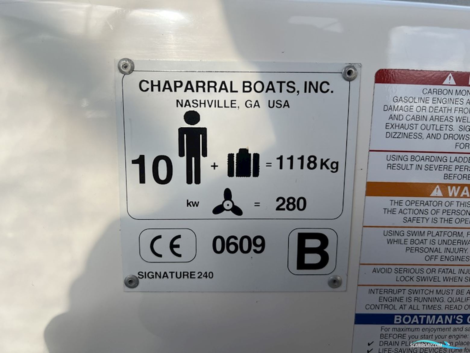 Chaparral 240 signature